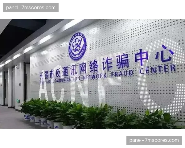 信号制播体系由集中化向“中心+边缘”协同模式转型。