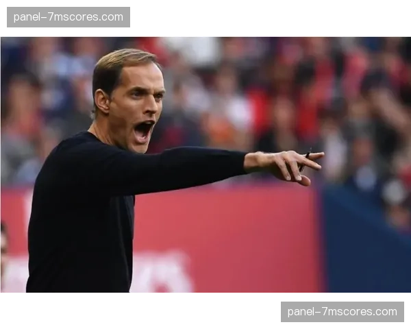 赛前发布会,维拉主帅埃梅里强调不会因对手是曼城而改变自己的压迫风格 赛前发布会,维拉主帅埃梅里强调不会因对手是曼城而改变自己的压迫风格