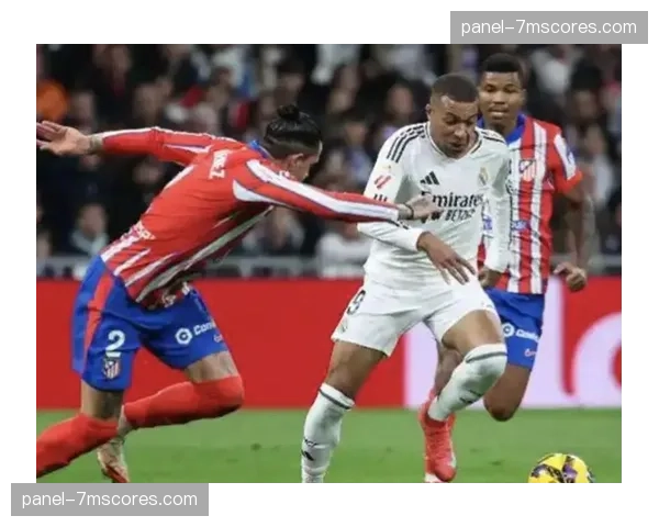 里昂2-2巴黎圣日耳曼,姆巴佩梅开二度难救主,巴黎中场控制力受质疑 里昂2-2巴黎圣日耳曼,姆巴佩梅开二度难救主,巴黎中场控制力受质疑